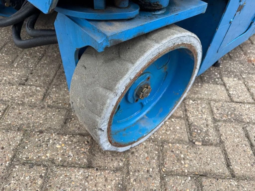 Teleskoparbeitsbühne vrste Genie GS4047 Hoogwerker Schaarhoogwerker, Gebrauchtmaschine v Hedel (Slika 4)