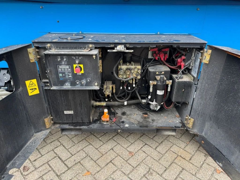 Teleskoparbeitsbühne del tipo Genie GS4069DC Hoogwerker Schaarhoogwerker, Gebrauchtmaschine en Hedel (Imagen 11)