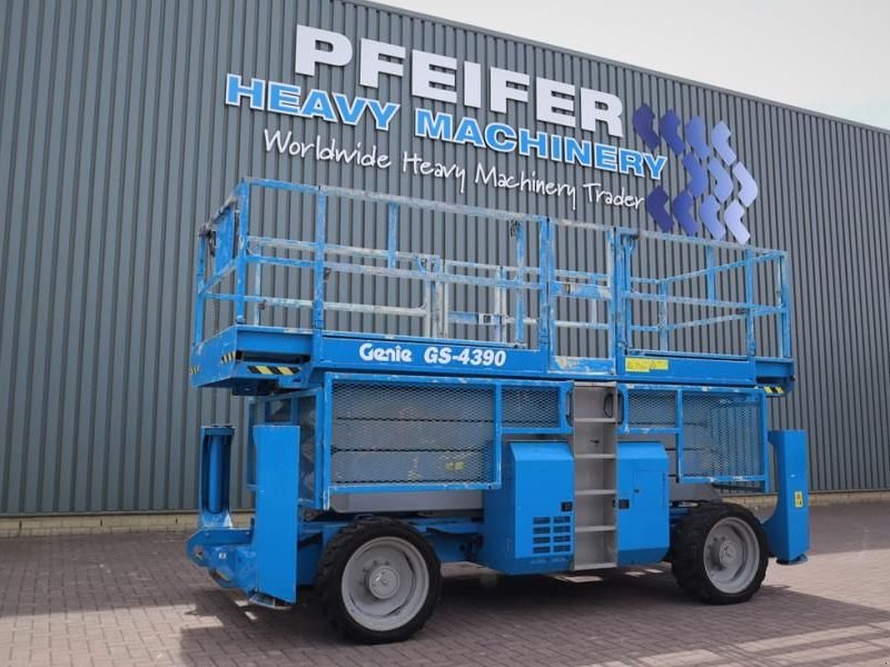 Teleskoparbeitsbühne del tipo Genie GS4390 Diesel, 4x4 Drive, 15.11m Working Height 68, Gebrauchtmaschine In Groenlo (Immagine 1)