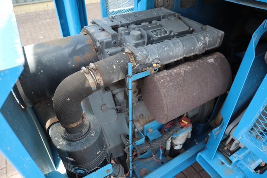 Teleskoparbeitsbühne of the type Genie GS4390 Diesel, 4x4 Drive, 15.11m Working Height 68, Gebrauchtmaschine in Groenlo (Picture 3)