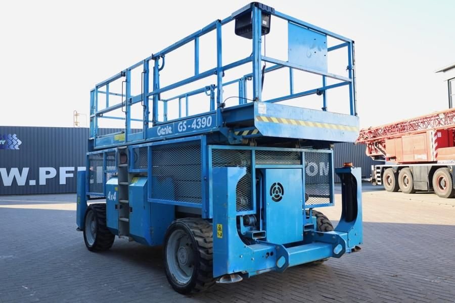 Teleskoparbeitsbühne tipa Genie GS4390 Diesel, 4x4 Drive, 15m Working Height, 680k, Gebrauchtmaschine u Groenlo (Slika 9)