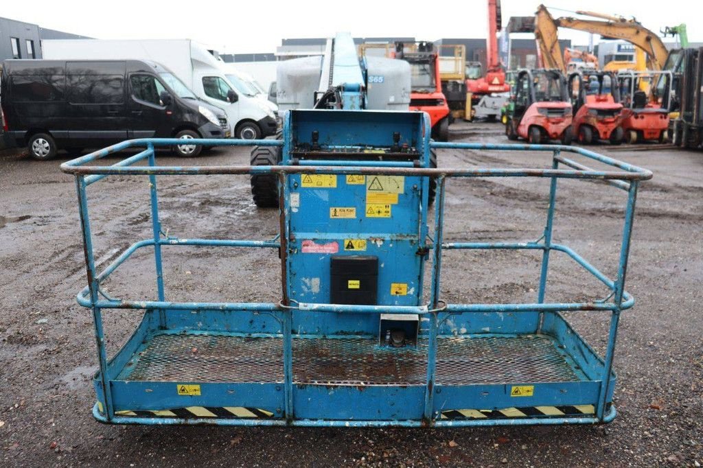 Teleskoparbeitsbühne типа Genie S-65, Gebrauchtmaschine в Antwerpen (Фотография 8)