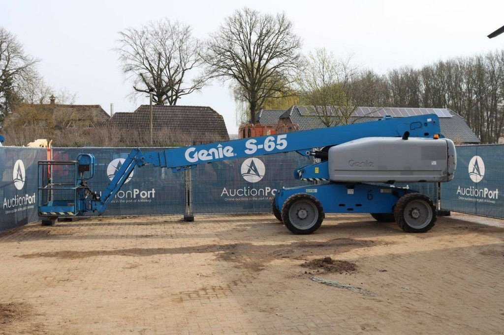 Teleskoparbeitsbühne del tipo Genie S-65, Gebrauchtmaschine In Antwerpen (Immagine 1)