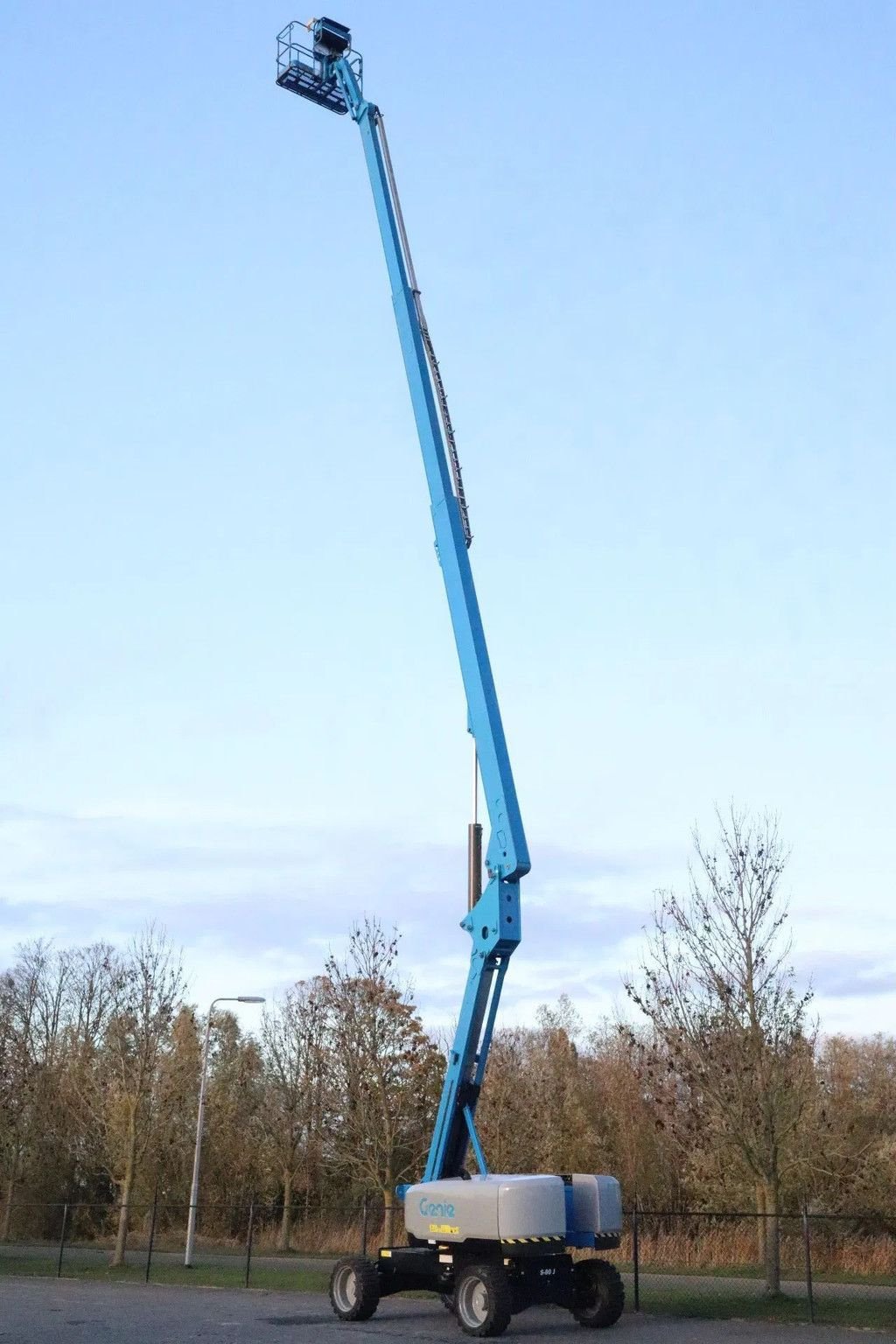 Teleskoparbeitsbühne от тип Genie S-80 J 26.5 METER 300 KG LOW HOURS, Gebrauchtmaschine в Marknesse (Снимка 10)