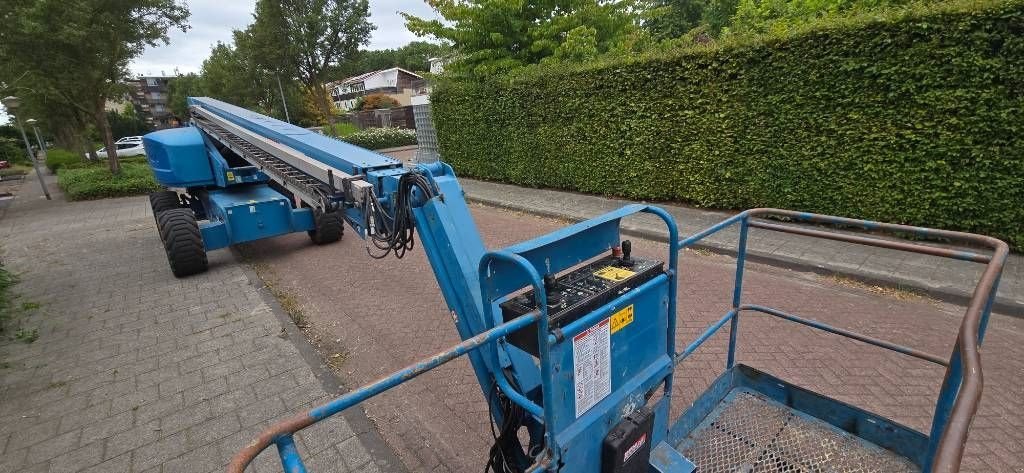 Teleskoparbeitsbühne tip Genie S 85 28 telescoophoogwerker 4x4 Diesel s85, Gebrauchtmaschine in Hooge mierde (Poză 3)