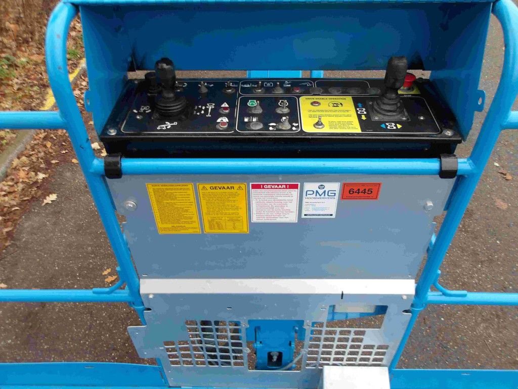 Teleskoparbeitsbühne типа Genie S-85, Gebrauchtmaschine в Antwerpen (Фотография 5)