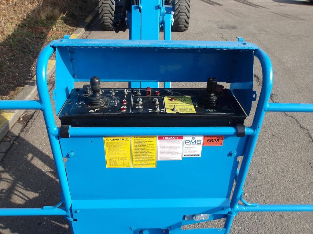 Teleskoparbeitsbühne typu Genie S-85, Gebrauchtmaschine w Antwerpen (Zdjęcie 5)