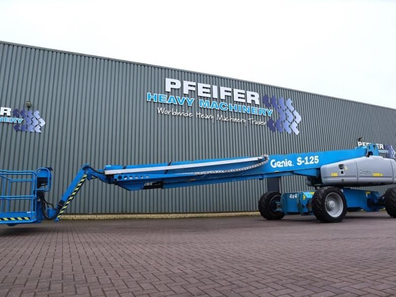 Teleskoparbeitsbühne za tip Genie S125 Diesel, 4x4x4 Drive, 40.1m Working Height, 24, Gebrauchtmaschine u Groenlo (Slika 1)