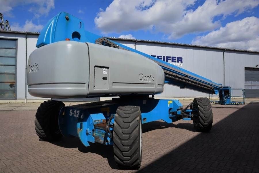 Teleskoparbeitsbühne Türe ait Genie S125 Valid inspection, *Guarantee! Diesel, 4x4x4 D, Gebrauchtmaschine içinde Groenlo (resim 2)