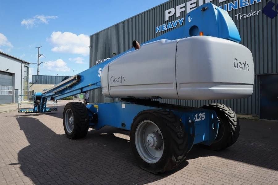 Teleskoparbeitsbühne Türe ait Genie S125 Valid inspection, *Guarantee! Diesel, 4x4x4 D, Gebrauchtmaschine içinde Groenlo (resim 10)