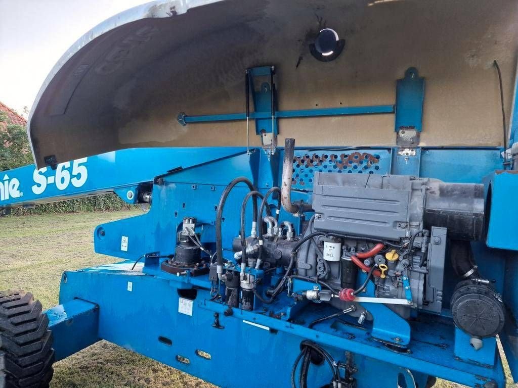 Teleskoparbeitsbühne типа Genie s65, Gebrauchtmaschine в Hooge mierde (Фотография 11)