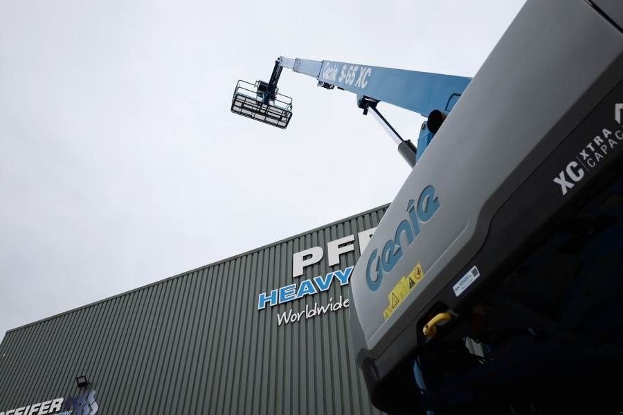 Teleskoparbeitsbühne типа Genie S65XC Guarantee! Diesel, 4x4 Drive, 21.8m Working, Gebrauchtmaschine в Groenlo (Фотография 10)