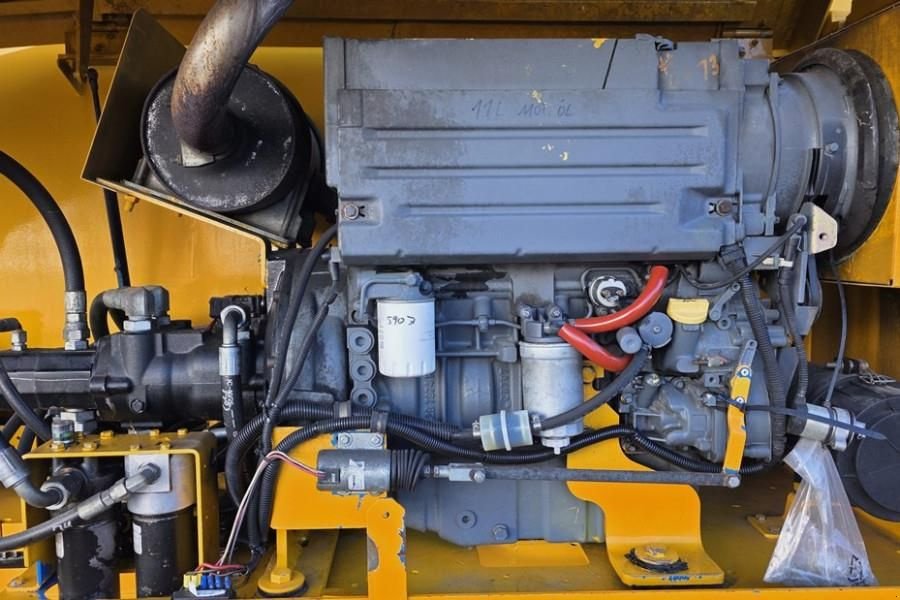 Teleskoparbeitsbühne типа Genie S85 As-Is, Diesel, 4x4 Drive, 27.7m Working Height, Gebrauchtmaschine в Groenlo (Фотография 5)