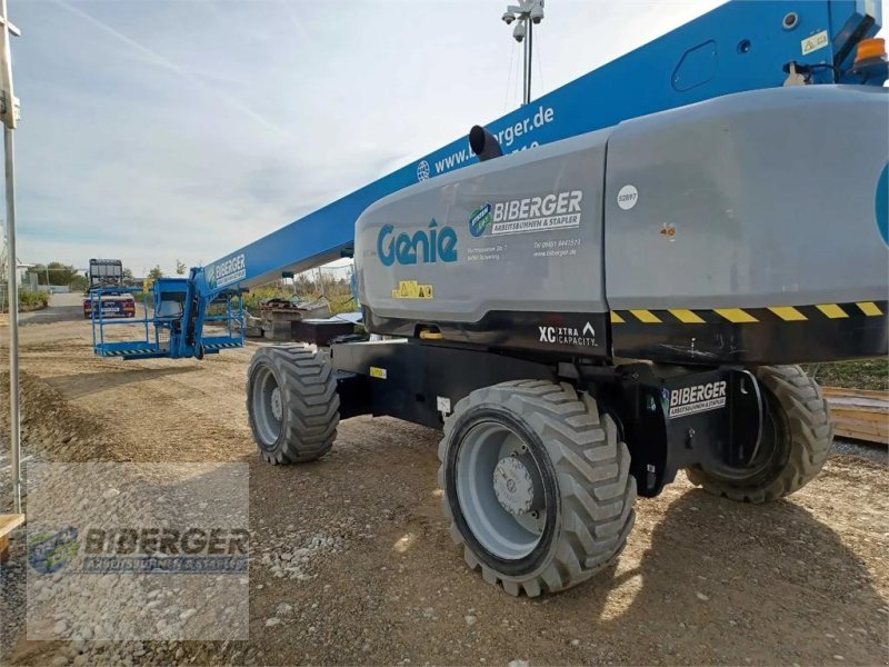 Teleskoparbeitsbühne del tipo Genie S85 XC, Gebrauchtmaschine en Schierling (Imagen 1)