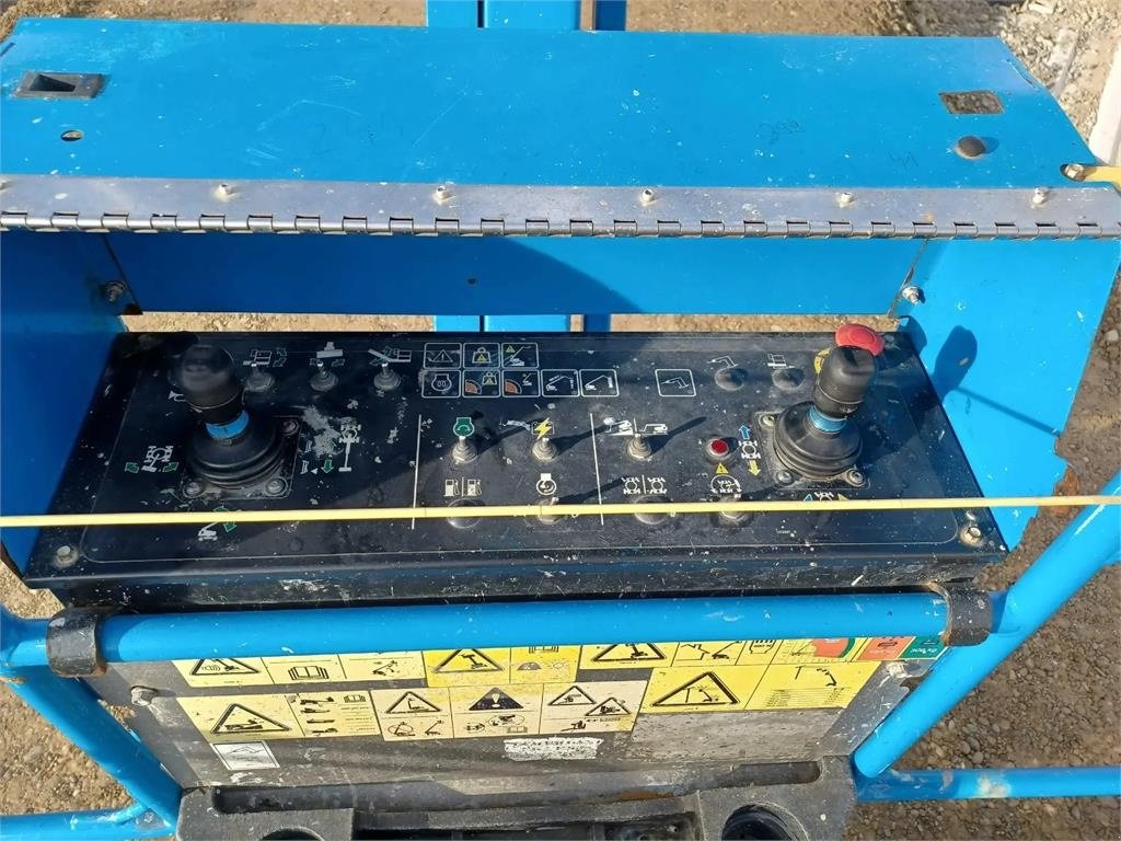 Teleskoparbeitsbühne типа Genie S85 XC, Gebrauchtmaschine в Schierling (Фотография 5)