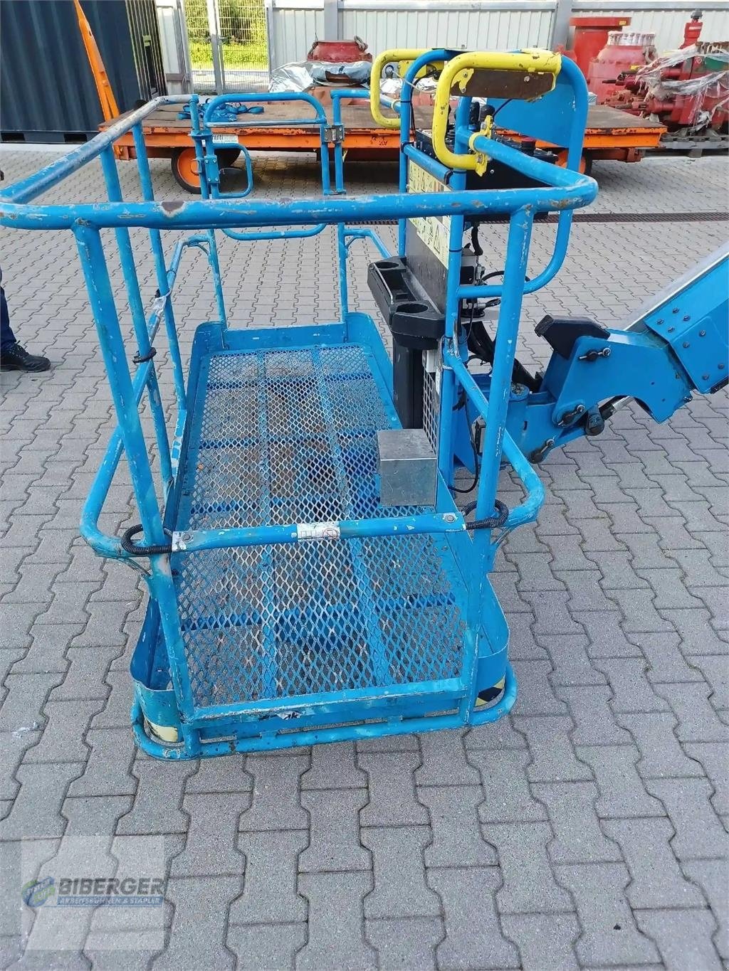 Teleskoparbeitsbühne типа Genie SX 135 XC, Gebrauchtmaschine в Schierling (Фотография 12)