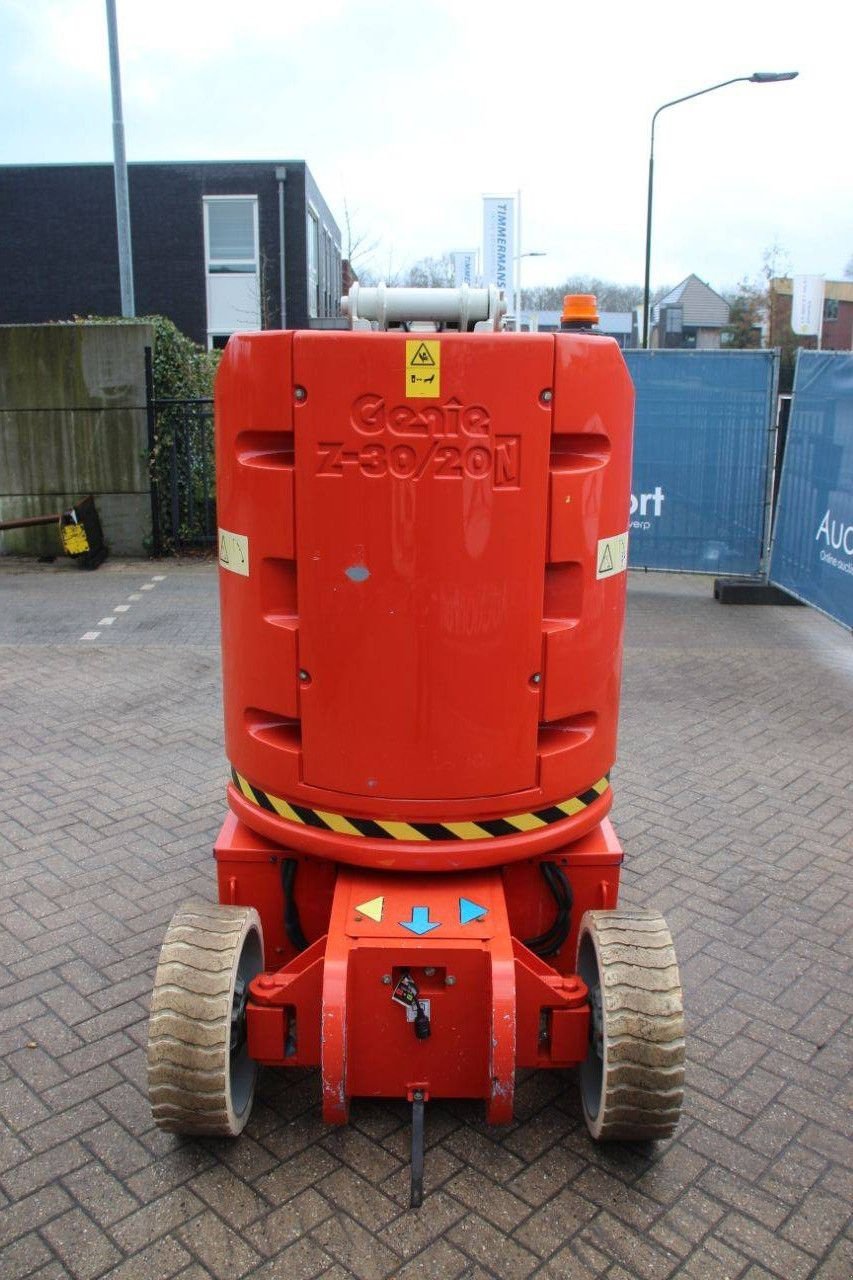 Teleskoparbeitsbühne del tipo Genie Z-30/20N RJ, Gebrauchtmaschine In Antwerpen (Immagine 4)