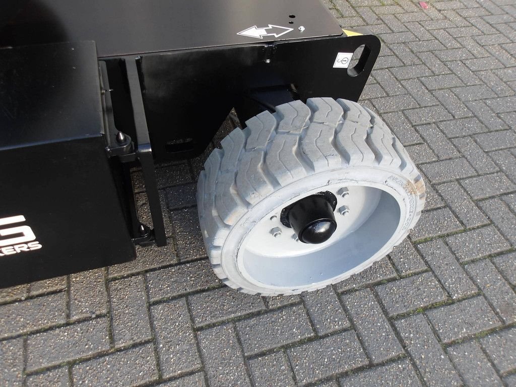 Teleskoparbeitsbühne des Typs Genie Z-33/18, Gebrauchtmaschine in Antwerpen (Bild 8)