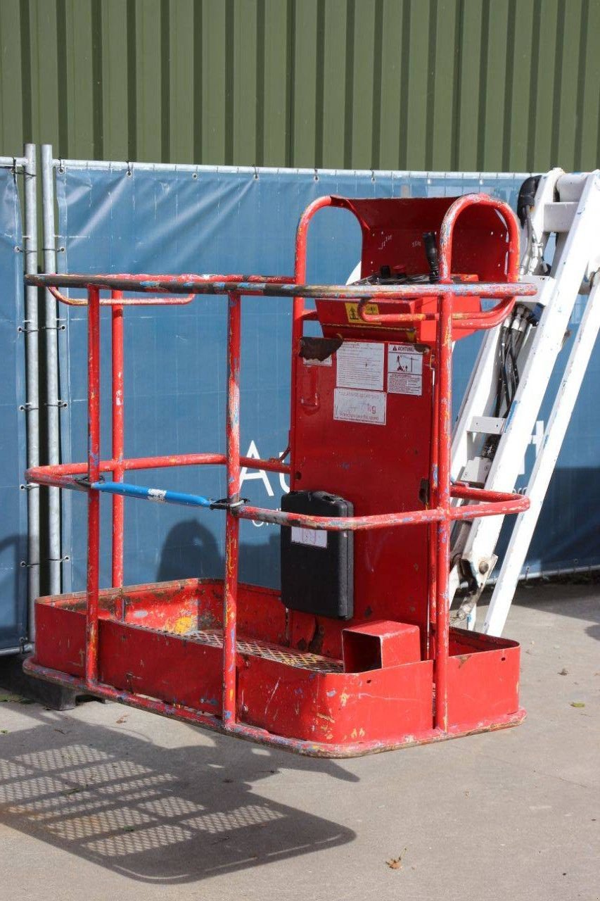 Teleskoparbeitsbühne типа Genie Z-34/22, Gebrauchtmaschine в Antwerpen (Фотография 10)