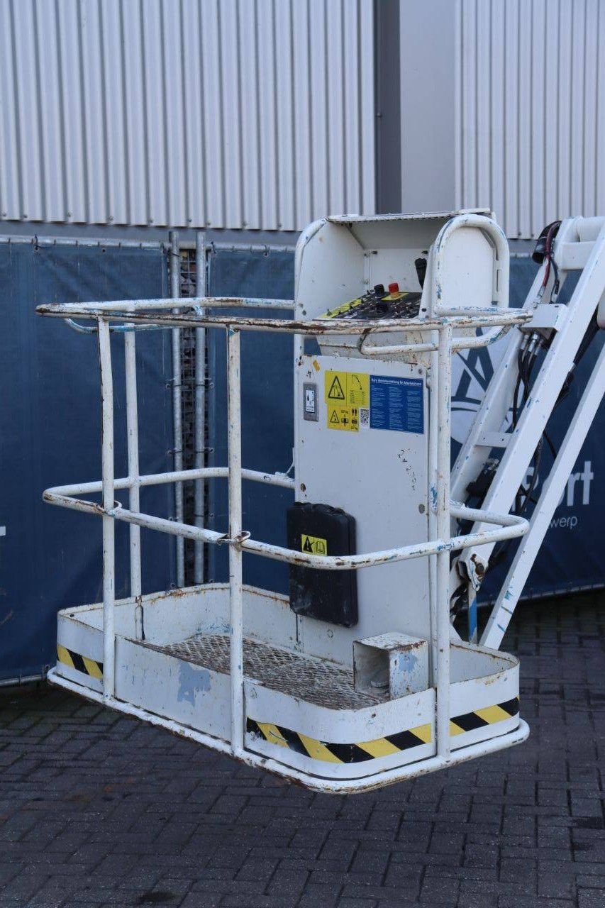 Teleskoparbeitsbühne typu Genie Z-34/22, Gebrauchtmaschine v Antwerpen (Obrázek 11)