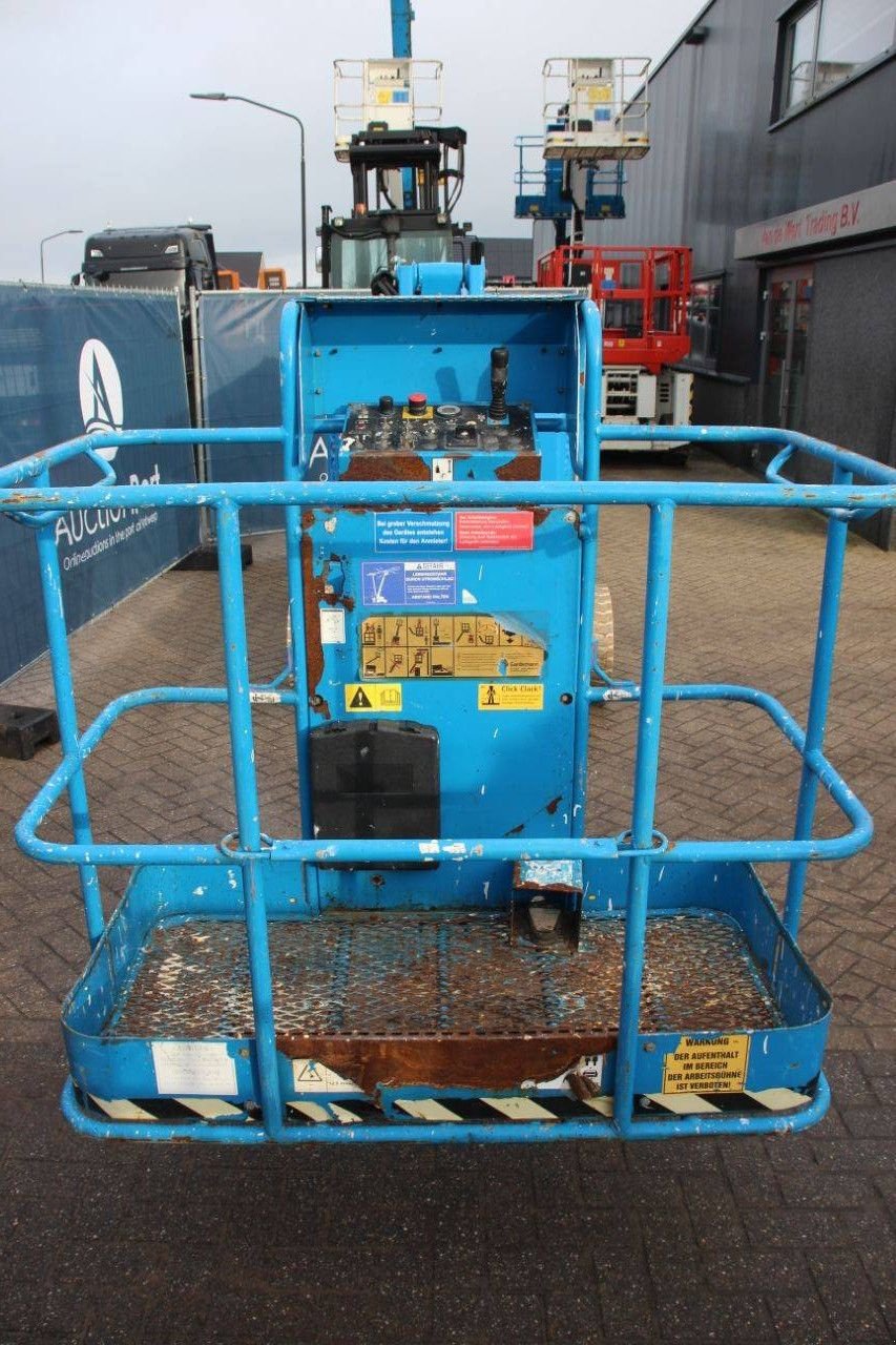 Teleskoparbeitsbühne типа Genie Z-34/22, Gebrauchtmaschine в Antwerpen (Фотография 8)