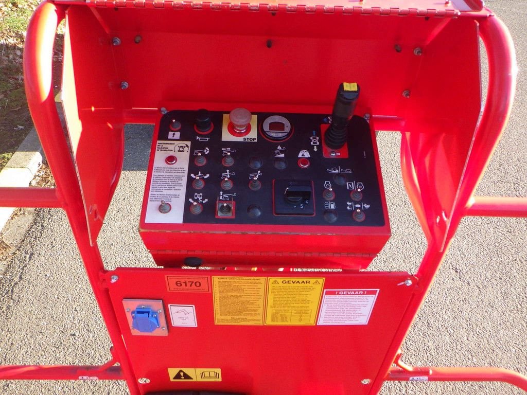 Teleskoparbeitsbühne typu Genie Z-34/22BE, Gebrauchtmaschine v Antwerpen (Obrázek 8)