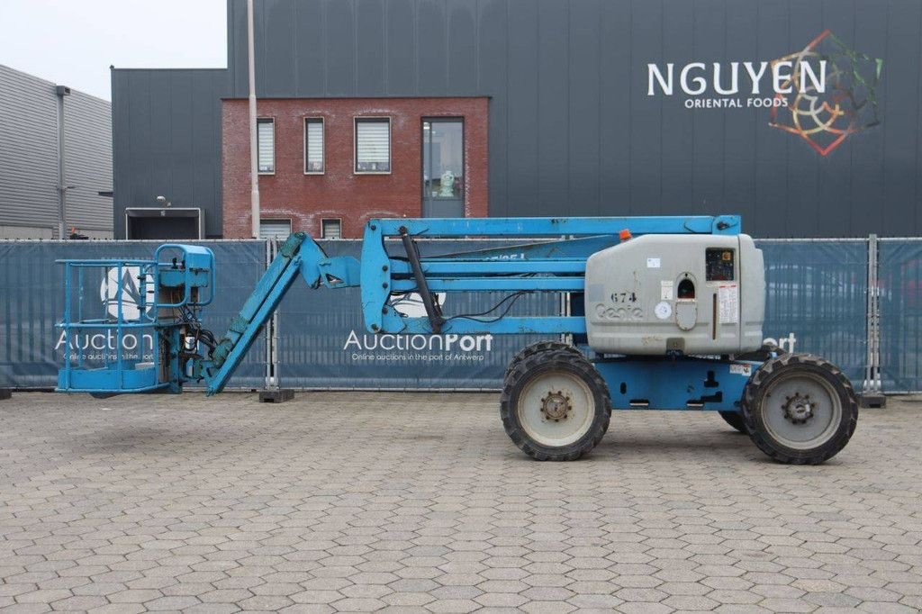 Teleskoparbeitsbühne типа Genie Z-45/25, Gebrauchtmaschine в Antwerpen (Фотография 2)