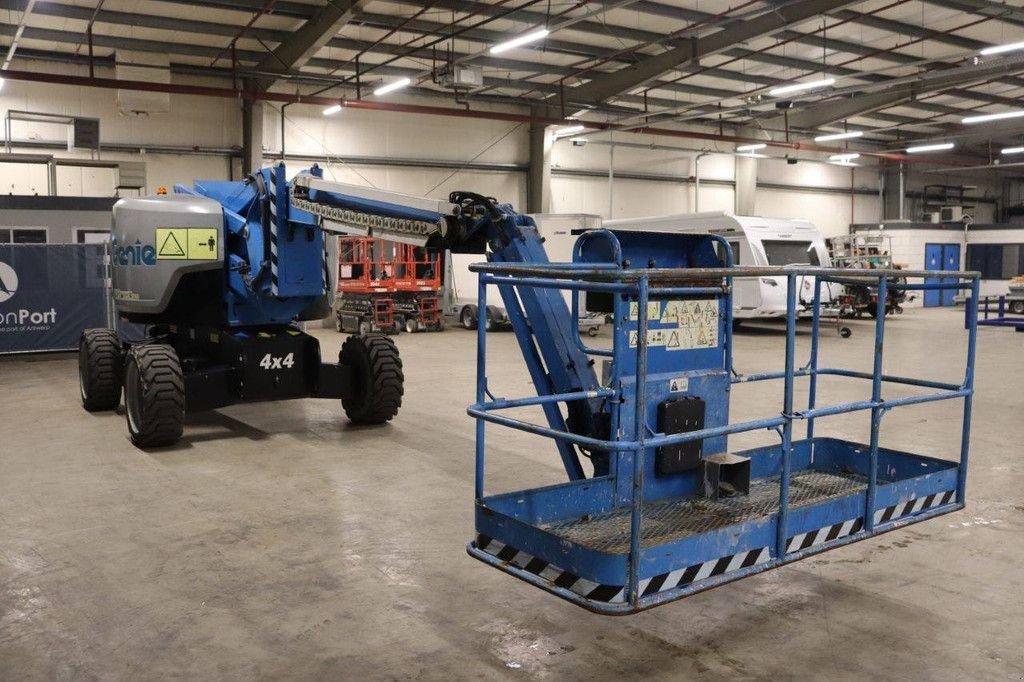 Teleskoparbeitsbühne typu Genie Z-62/40, Gebrauchtmaschine v Antwerpen (Obrázek 8)