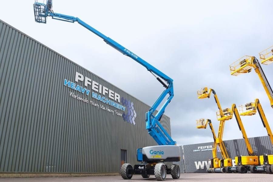Teleskoparbeitsbühne tipa Genie Z60/37FE Guarantee! Hybrid, 4x4 Drive, 20m Working, Gebrauchtmaschine u Groenlo (Slika 3)