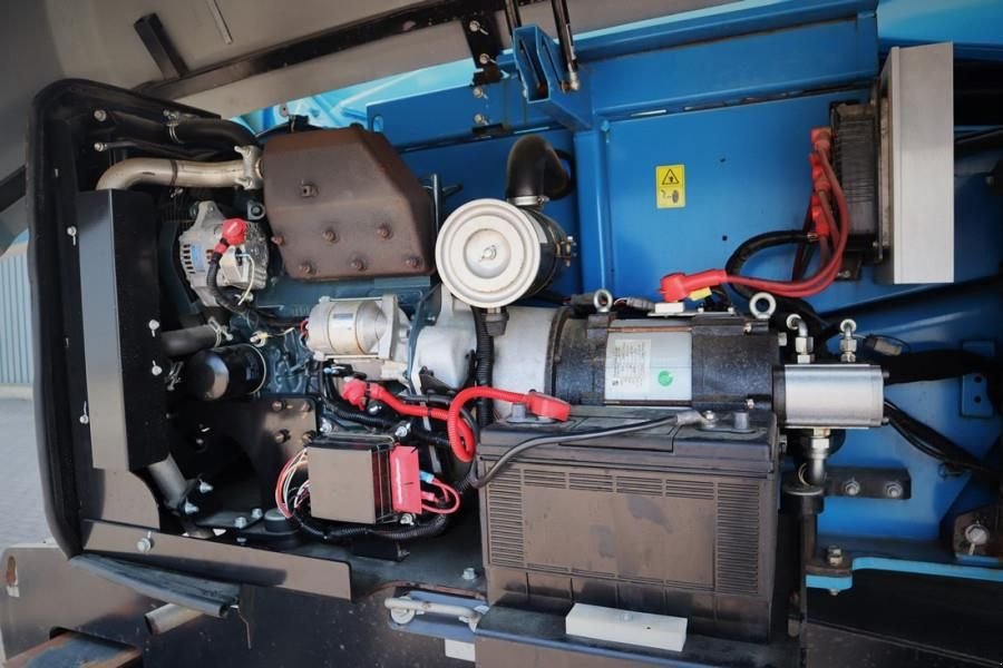 Teleskoparbeitsbühne del tipo Genie Z60/37FE Valid Inspection, *Guarantee! Hybrid, 4x4, Gebrauchtmaschine In Groenlo (Immagine 4)