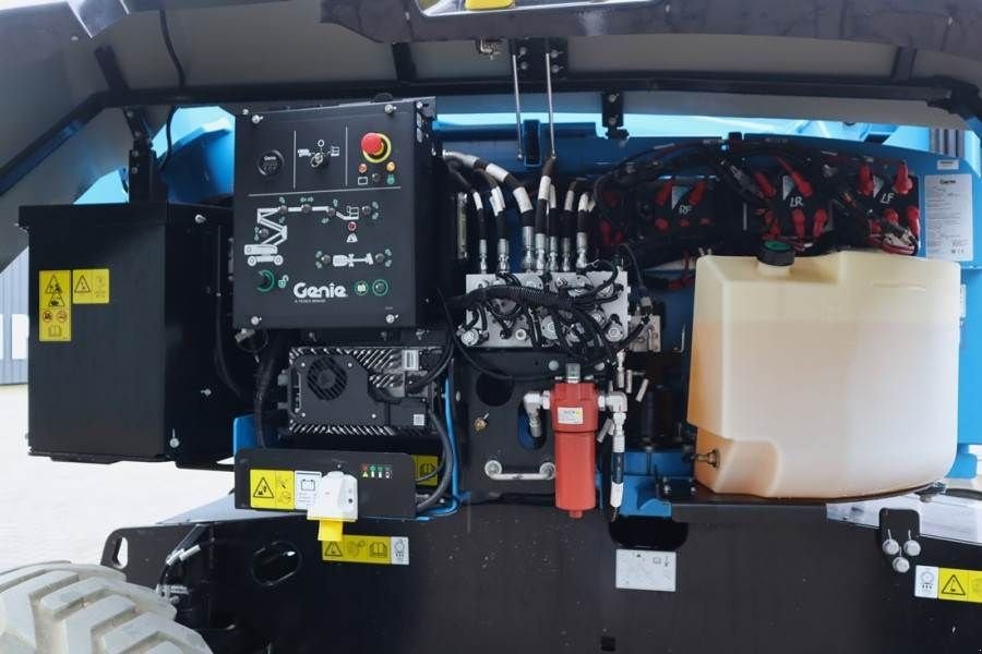 Teleskoparbeitsbühne типа Genie Z60/37FE Valid Inspection, *Guarantee! Hybrid, 4x4, Gebrauchtmaschine в Groenlo (Фотография 11)
