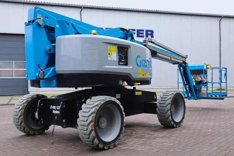 Teleskoparbeitsbühne του τύπου Genie Z60/37FE Valid Inspection, *Guarantee! Hybrid, 4x4, Gebrauchtmaschine σε Groenlo (Φωτογραφία 2)