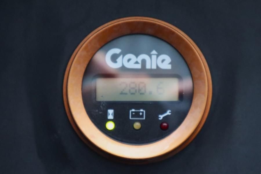 Teleskoparbeitsbühne des Typs Genie Z60/37FE Valid Inspection, *Guarantee! Hybrid, 4x4, Gebrauchtmaschine in Groenlo (Bild 5)