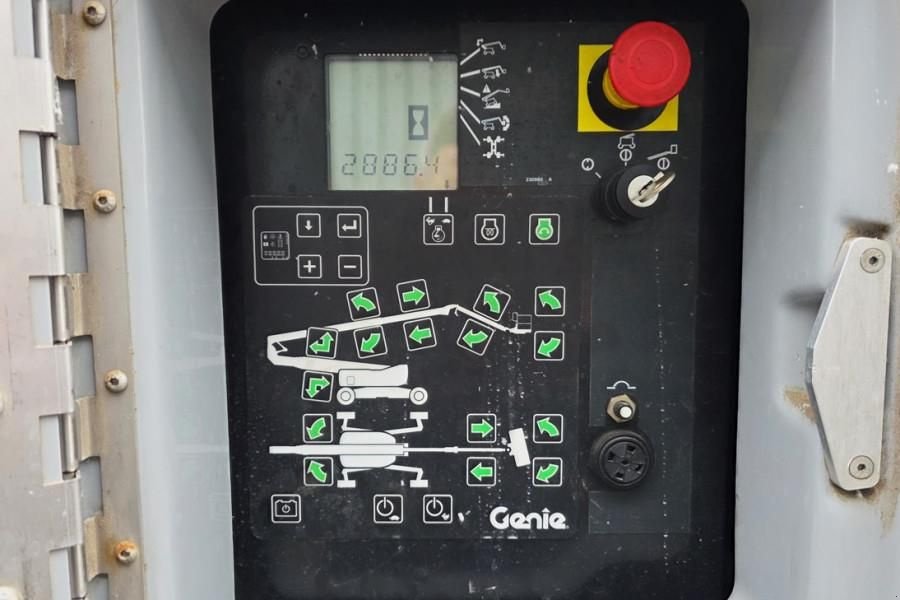 Teleskoparbeitsbühne tipa Genie ZX135/70 Diesel, 4x4x4 Drive, 43m Lifting Height,, Gebrauchtmaschine u Groenlo (Slika 4)