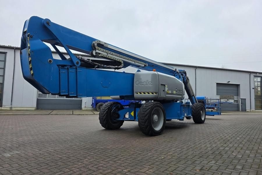 Teleskoparbeitsbühne tipa Genie ZX135/70 Diesel, 4x4x4 Drive, 43m Lifting Height,, Gebrauchtmaschine u Groenlo (Slika 9)