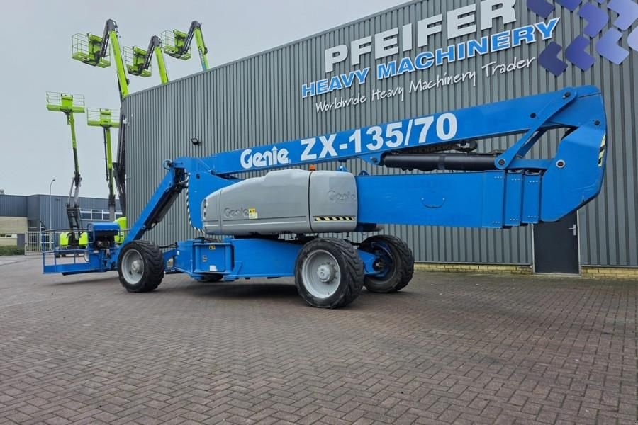 Teleskoparbeitsbühne tipa Genie ZX135/70 Diesel, 4x4x4 Drive, 43m Lifting Height,, Gebrauchtmaschine u Groenlo (Slika 10)