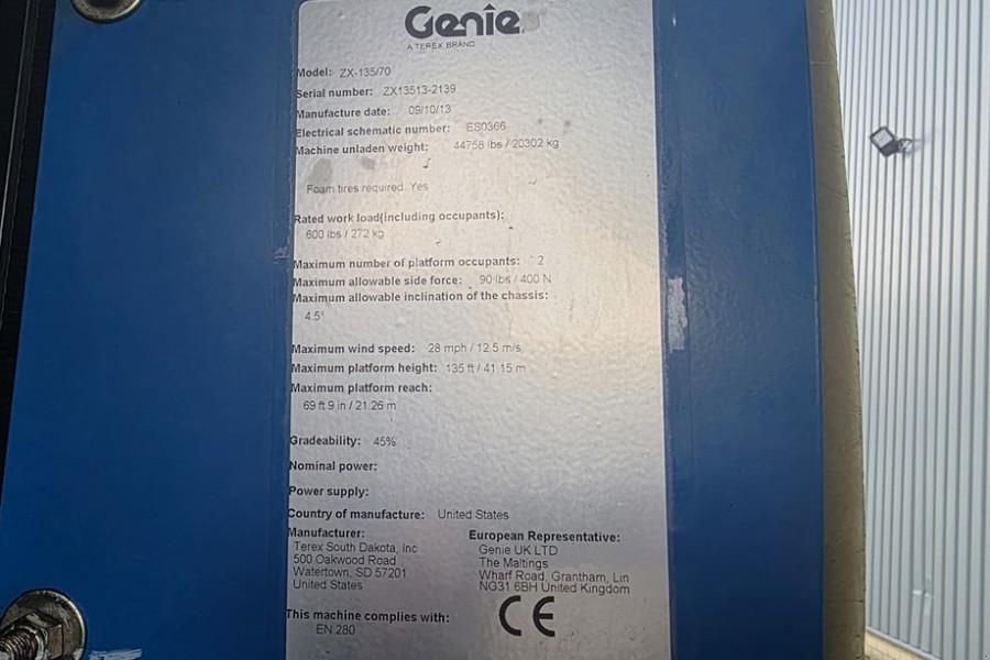 Teleskoparbeitsbühne типа Genie ZX135/70 Diesel, 4x4x4 Drive, 43m Lifting Height,, Gebrauchtmaschine в Groenlo (Фотография 7)