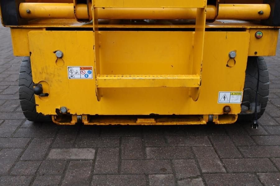 Teleskoparbeitsbühne типа Haulotte Compact 10 Electric, 10.2m Working Height, 450kg C, Gebrauchtmaschine в Groenlo (Фотография 9)