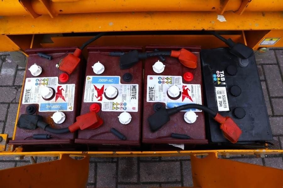 Teleskoparbeitsbühne tip Haulotte Compact 10 Electric, 10m Working Height, 450kg Cap, Gebrauchtmaschine in Groenlo (Poză 5)