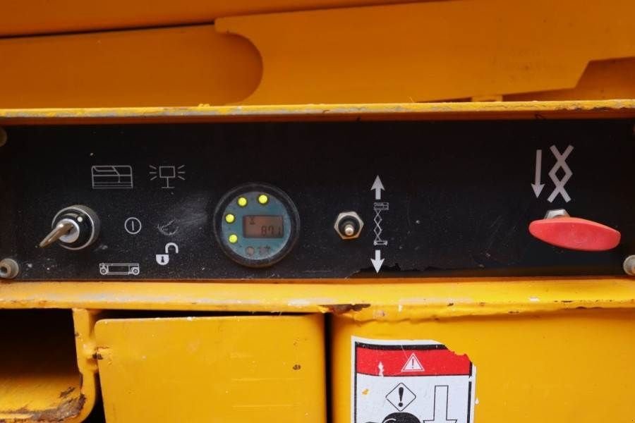 Teleskoparbeitsbühne tip Haulotte Compact 10 Electric, 10m Working Height, 450kg Cap, Gebrauchtmaschine in Groenlo (Poză 8)