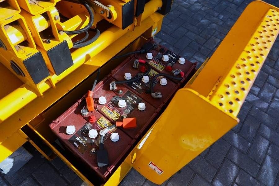 Teleskoparbeitsbühne tip Haulotte Compact 10 Electric, 10m Working Height, 450kg Cap, Gebrauchtmaschine in Groenlo (Poză 5)