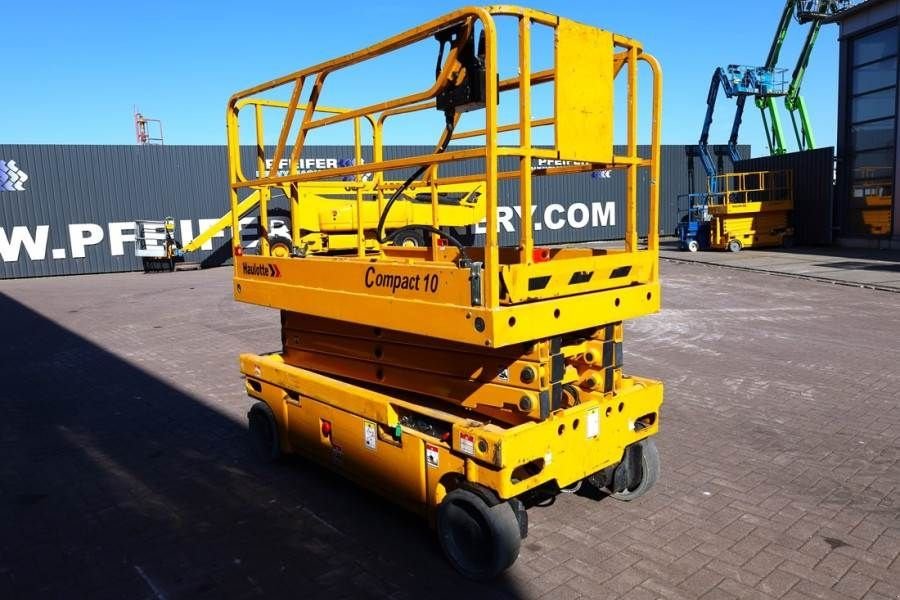 Teleskoparbeitsbühne des Typs Haulotte Compact 10 Electric, 10m Working Height, 450kg Cap, Gebrauchtmaschine in Groenlo (Bild 9)