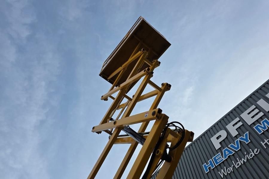 Teleskoparbeitsbühne tip Haulotte Compact 10 Electric, 10m Working Height, 450kg Cap, Gebrauchtmaschine in Groenlo (Poză 3)