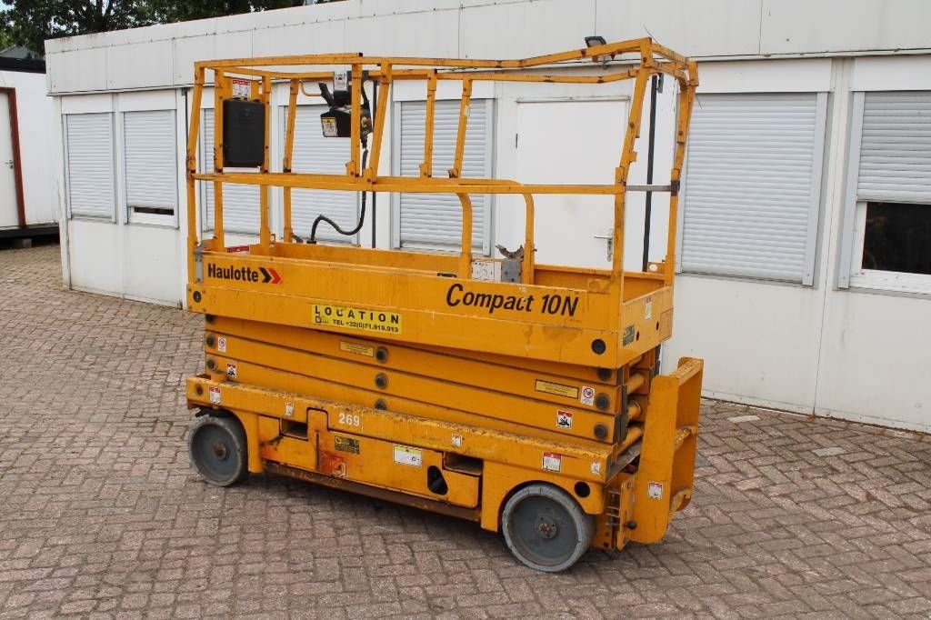 Teleskoparbeitsbühne типа Haulotte Compact 10 N, Gebrauchtmaschine в Rucphen (Фотография 4)