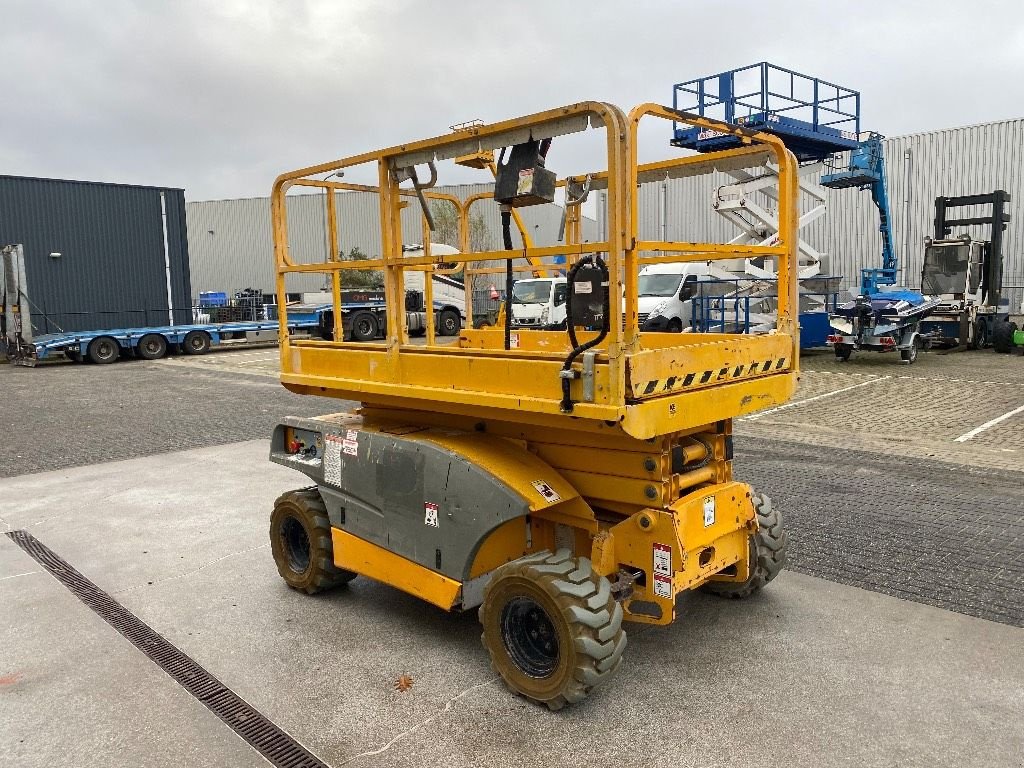 Teleskoparbeitsbühne типа Haulotte Compact 10 RTE, 4x4 Schaar hoogwerker, Elektro, Gebrauchtmaschine в Heijen (Фотография 4)