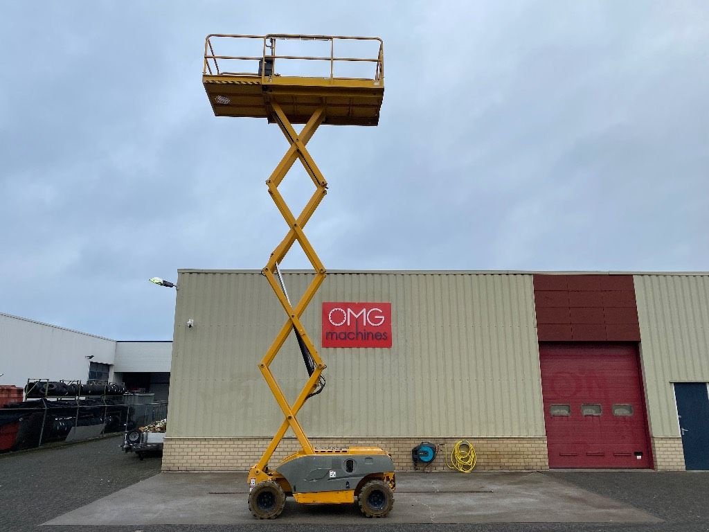 Teleskoparbeitsbühne типа Haulotte Compact 10 RTE, 4x4 Schaar hoogwerker, Elektro, Gebrauchtmaschine в Heijen (Фотография 11)