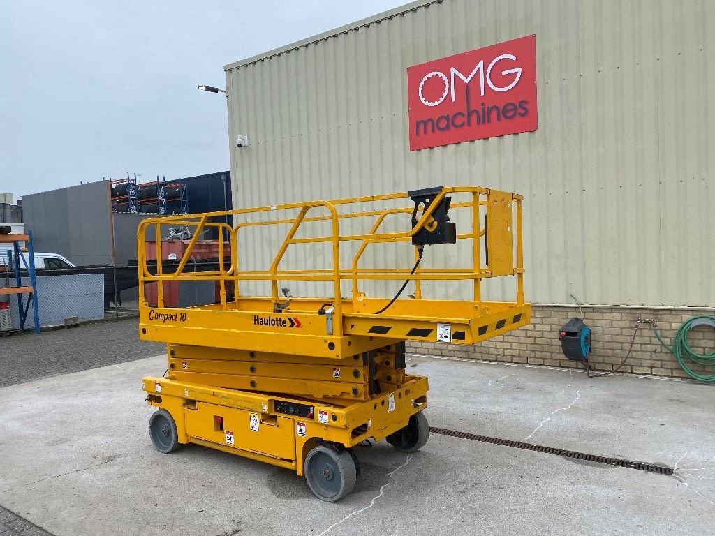 Teleskoparbeitsbühne типа Haulotte Compact 10, Schaar hoogwerker, 10 meter, Gebrauchtmaschine в Heijen (Фотография 9)