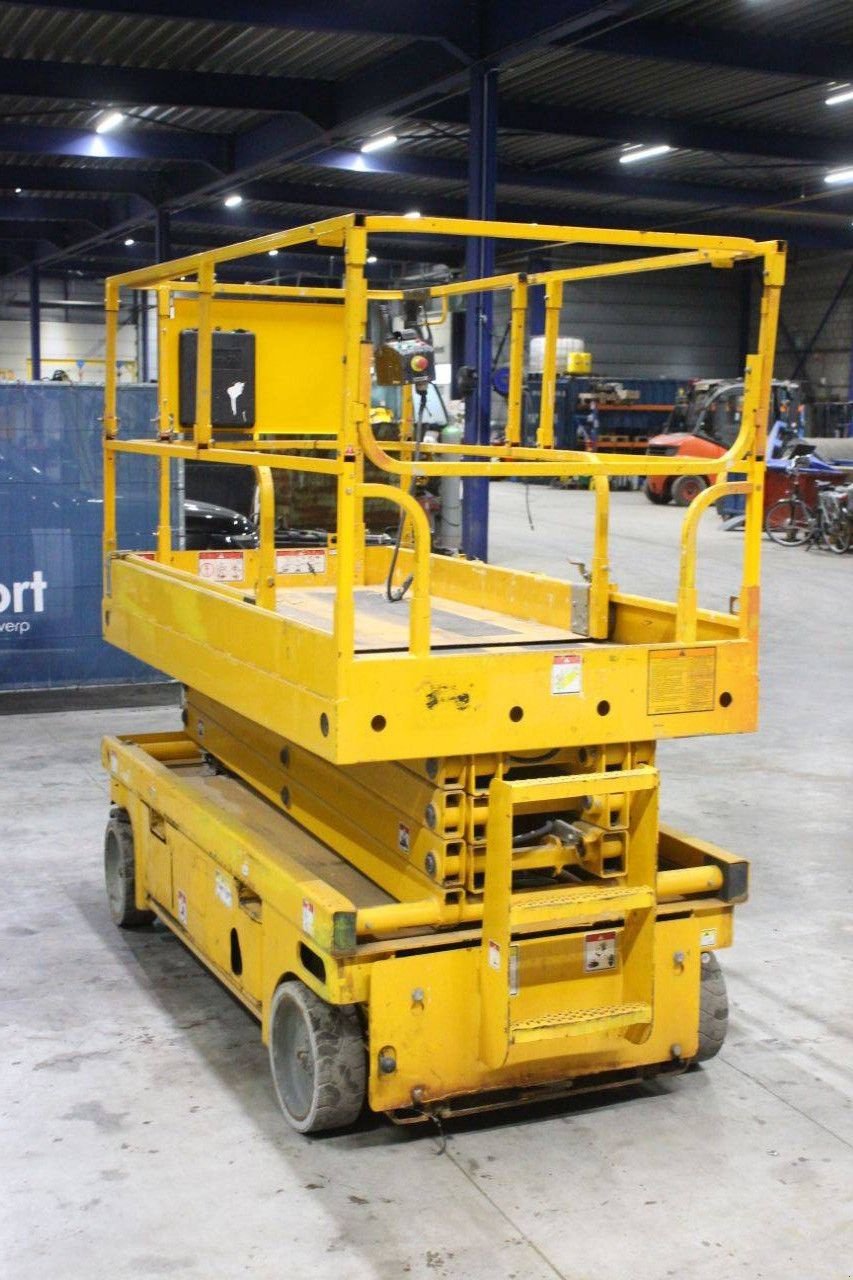 Teleskoparbeitsbühne typu Haulotte Compact 10, Gebrauchtmaschine v Antwerpen (Obrázok 7)