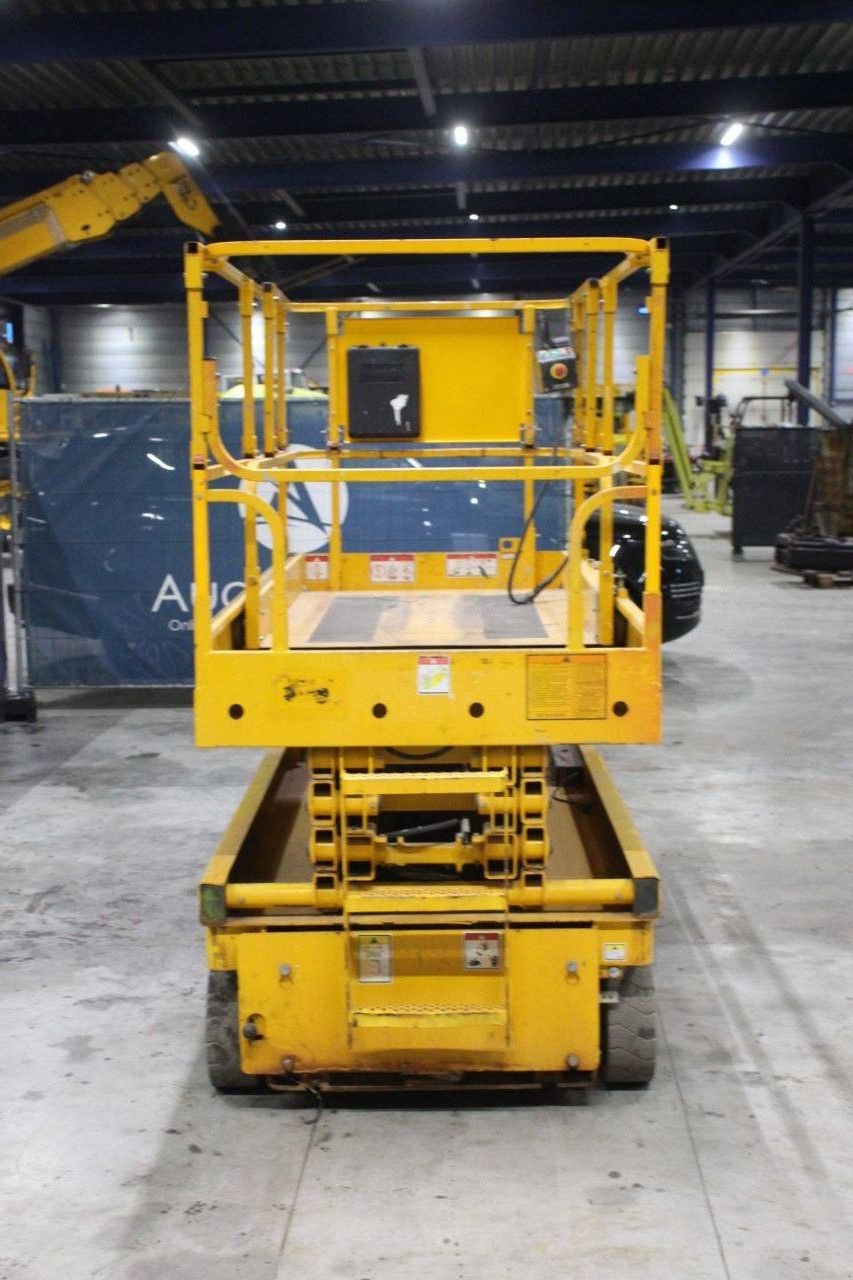 Teleskoparbeitsbühne typu Haulotte Compact 10, Gebrauchtmaschine v Antwerpen (Obrázok 8)