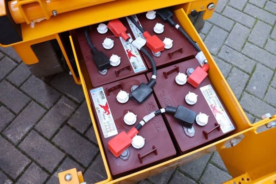 Teleskoparbeitsbühne tip Haulotte Compact 10N Valid Inspection, *Guarantee! 10m Work, Gebrauchtmaschine in Groenlo (Poză 7)